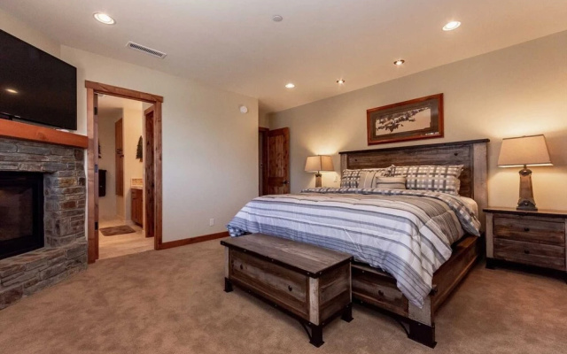 Canyonside #113 3 Bedroom Condo