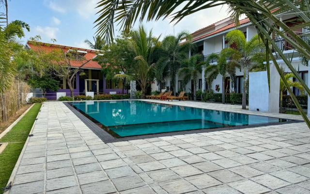 The Reef  Resort