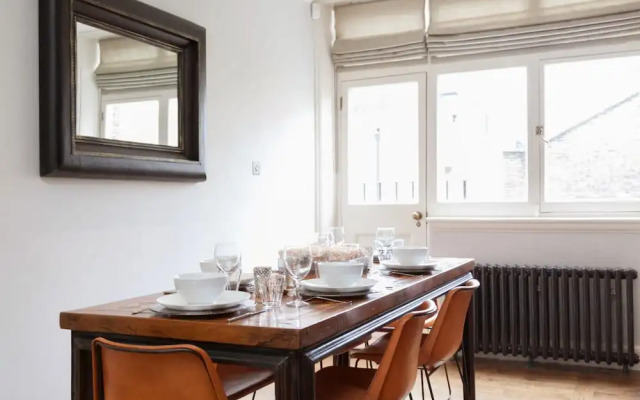 The Grosvenor Square Penthouse