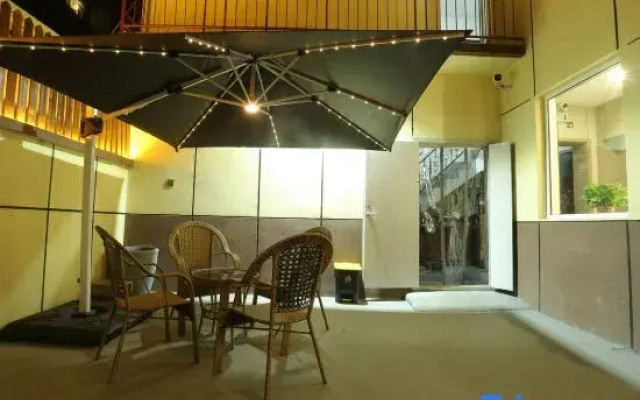 Xinzhou Xinyuan Ancient City Homestay