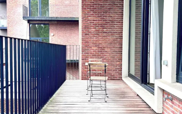 Spacious Loft Instant Favourite Up to 4