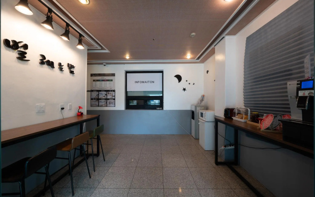 Sokcho Star Counting Motel