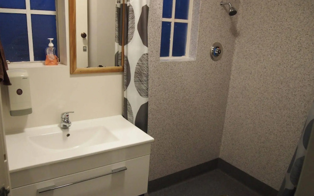 Kiwis Nest Backpackers and Budget Accommodation