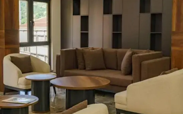 Thoania Apart Otel