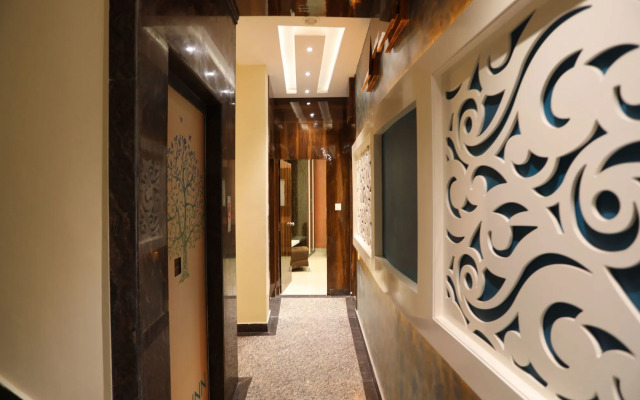 OYO 15617 Abi's Inn