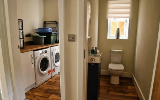 3Bd Gem In The Heart Of Barnetby Le Wold
