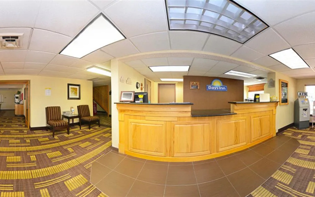 Days Inn Bismarck