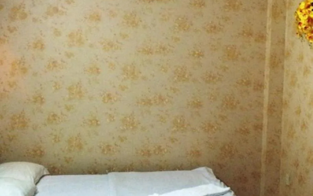 Hong Loan Hotel 2