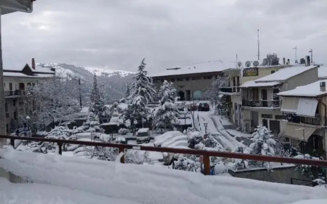 Apollon Inn