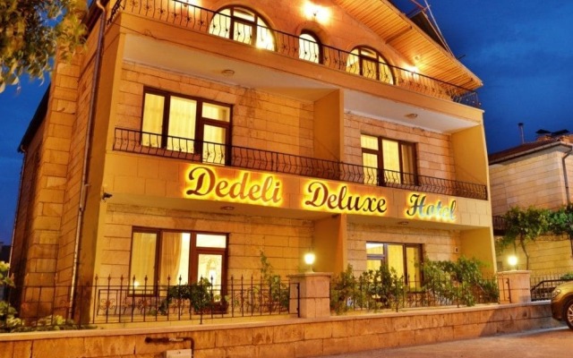 Dedeli Deluxe Hotel вид на фасад