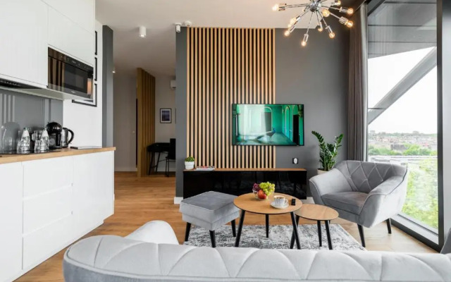 Q18 ApartHotel