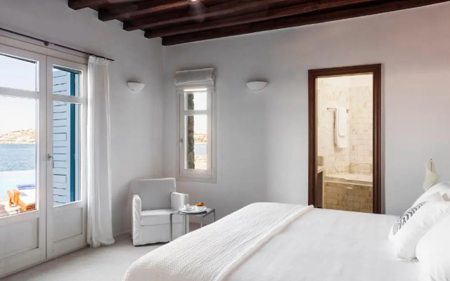 AGL Luxury Villas