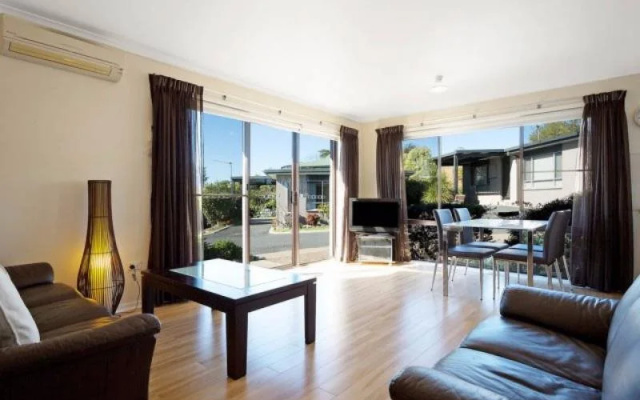 Eagle Heights Villas
