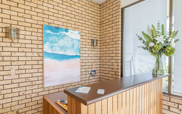 Coast Motel Eden