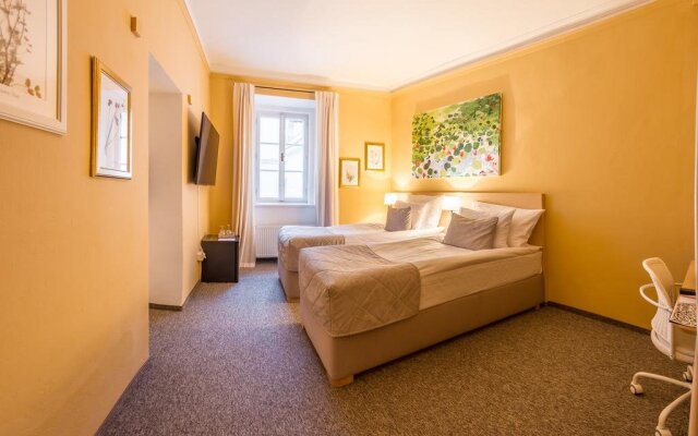 Отель Grandhotel Salva Литомержице комната для гостей