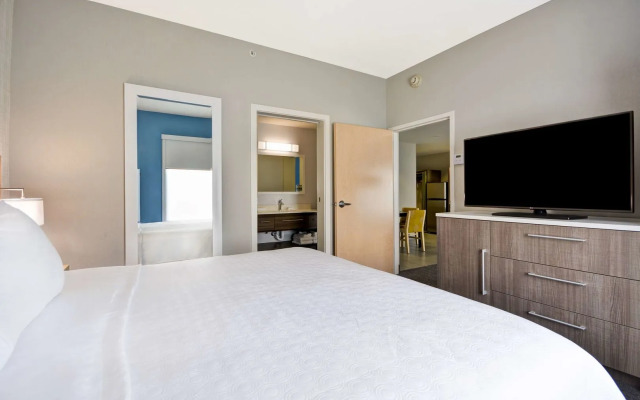 Home2 Suites by Hilton Blue Ash Cincinnati