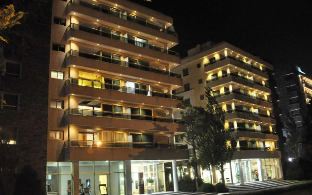 Building Albar