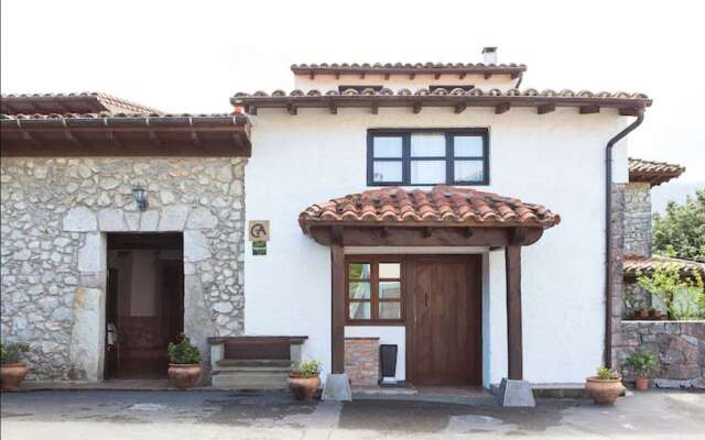 Отель Casa Rural Torre 2 вид на фасад