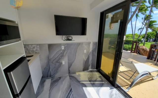 Alexander 706 2 Bedroom Apts by Redawning