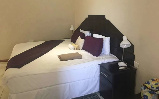 Eagle Suites Guest House
