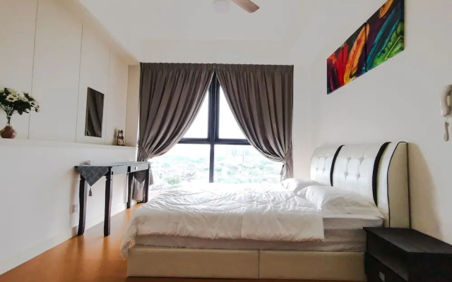 The Hub Service Apartment