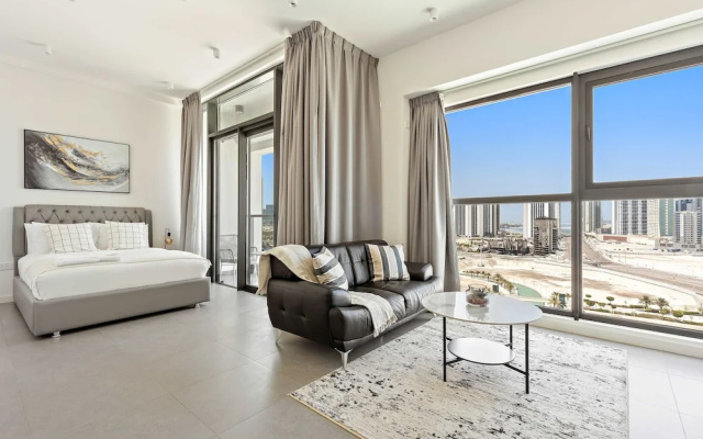 Silkhaus Chic Studio Private Beach Pixel Tower