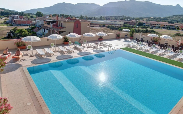 Stylish Residence Le Fontane 2 Bedroom 6 Persons Child