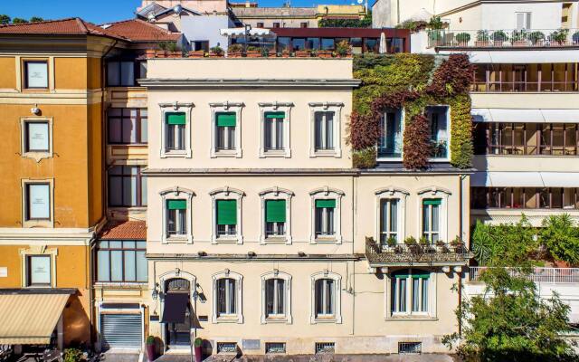 The B Place Hotel Rome