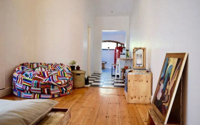 2 Bedroom House in Observatory Cape Town
