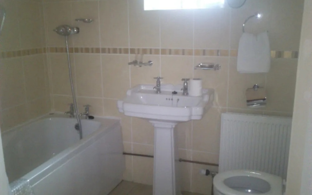 Coolanowle Country House