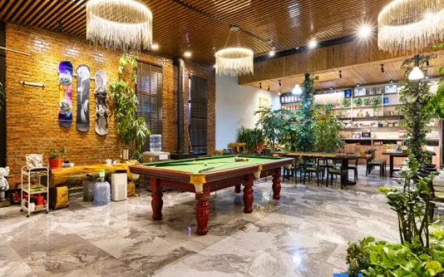 Lan Shan Yuan Mu Qiu Guesthouse