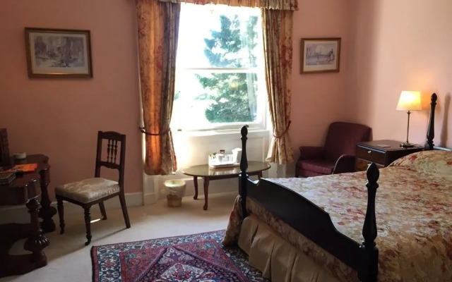 Croxton House Bed And Breakfast