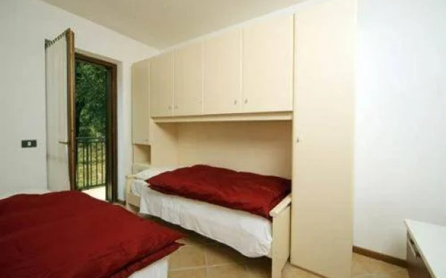Residence I Vigneti Del Garda