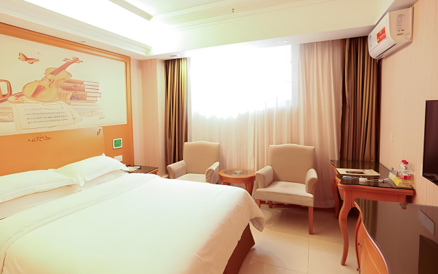 Vienna Hotel Huizhou Danshui Baiyun Road