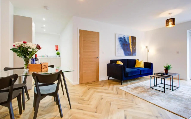 Hybrid Resi - Mitcham