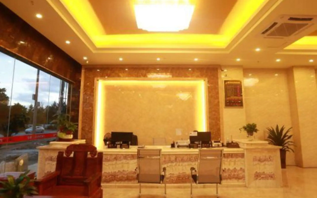 Dongxing Chengshi Relian Seaview Hotel