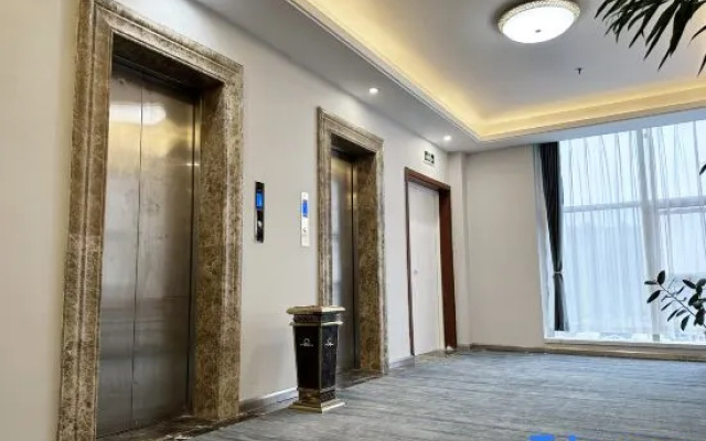 Sceneway Hotel