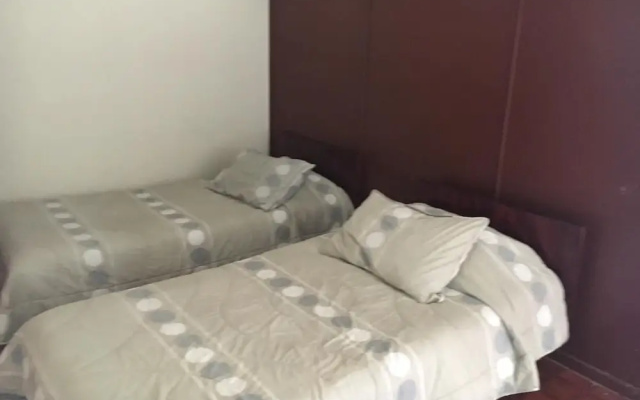 Hotel Manila Plaza