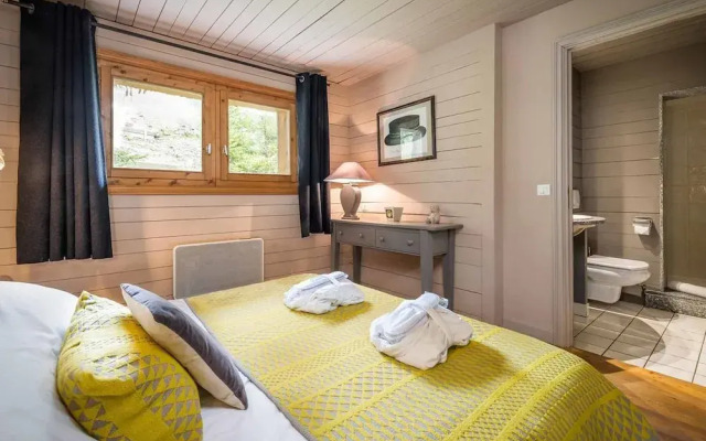 Chalet in Meribel Village Near Ski Lifts