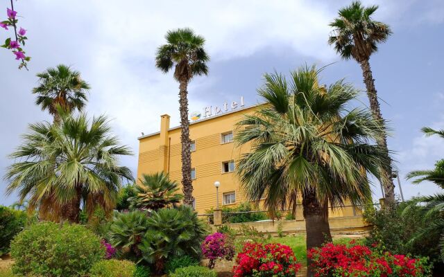 Colleverde Park Hotel Агридженто вид на фасад