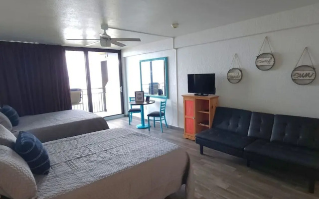 The Maui Wowi Oceanfront Condo
