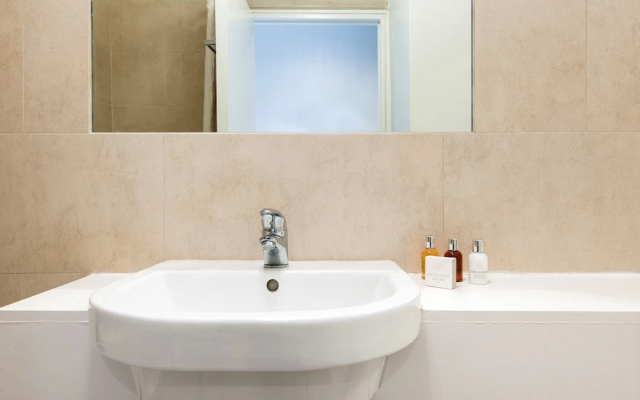Classic home and garden in Bloomsbury