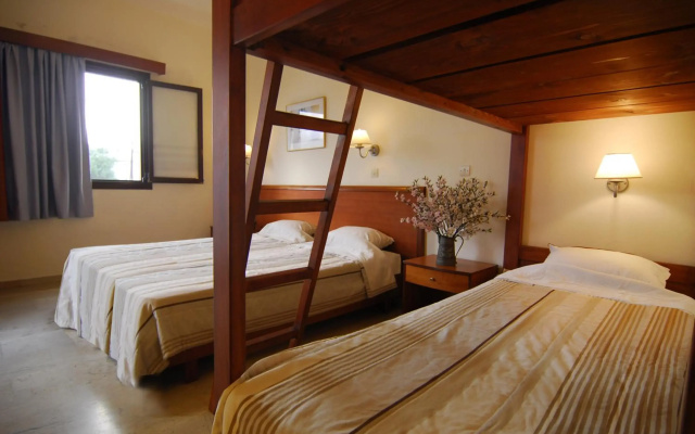 Lato Hotel