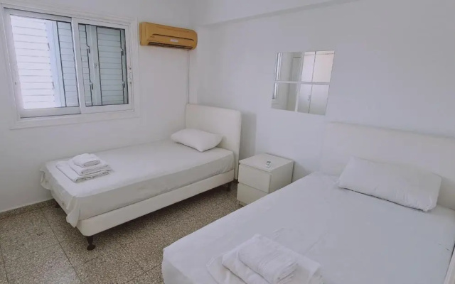 STAY Frederick 2BR Penthouse