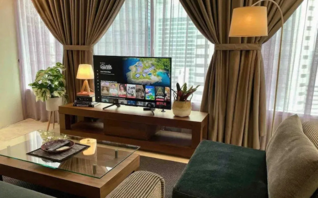 SOHO Suites KLCC by Emily in Town