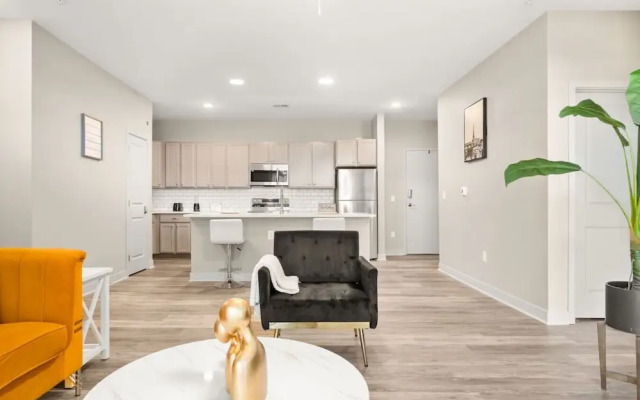 Spacious Whitestown Getaway