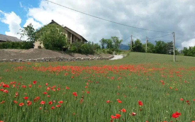 gîte "au pied de Cristayes "