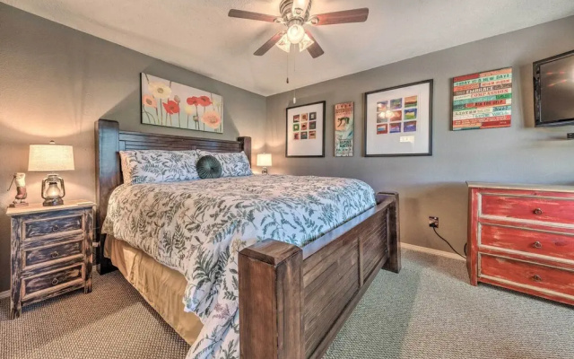 Ruidoso Getaway w/ Deck, Golf Course Views!