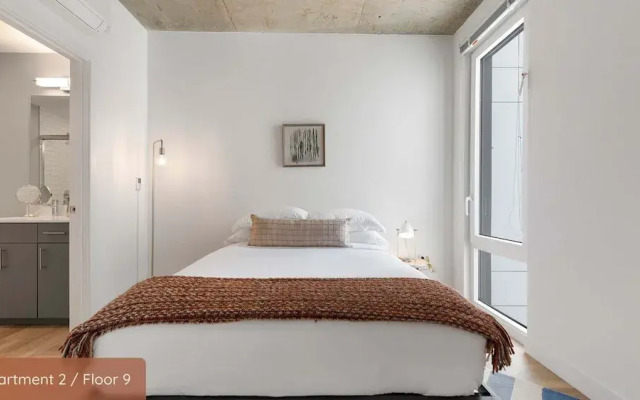 The Ultimate Lincoln Park Group Getaway