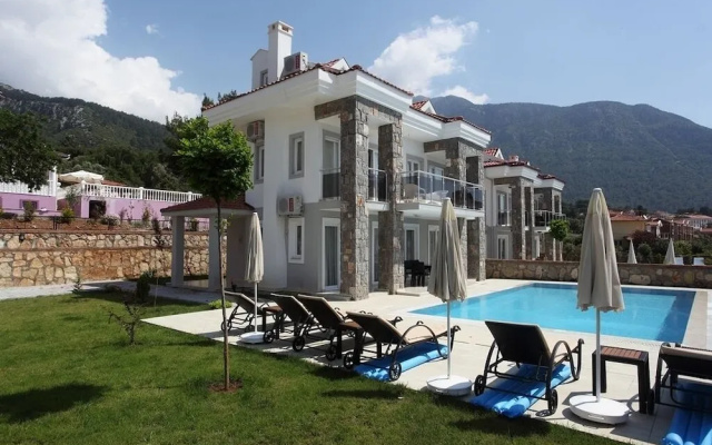 Golden Heights Villa 15